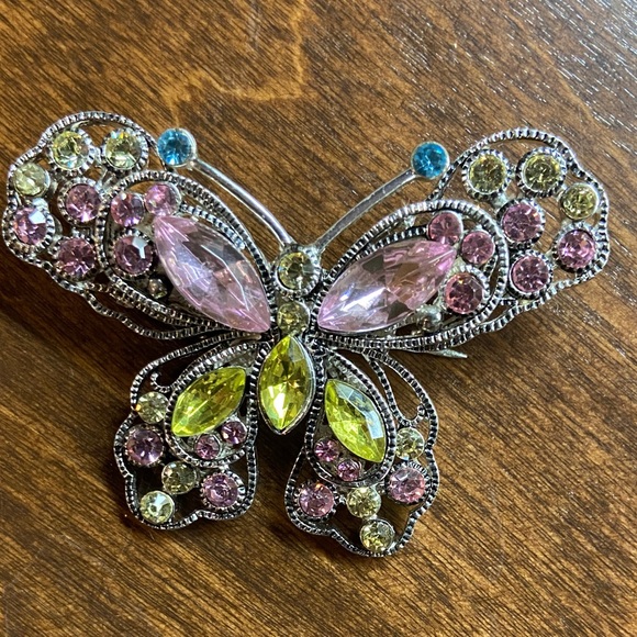 Colorful Butterfly Brooch Set - Picture 8 of 11